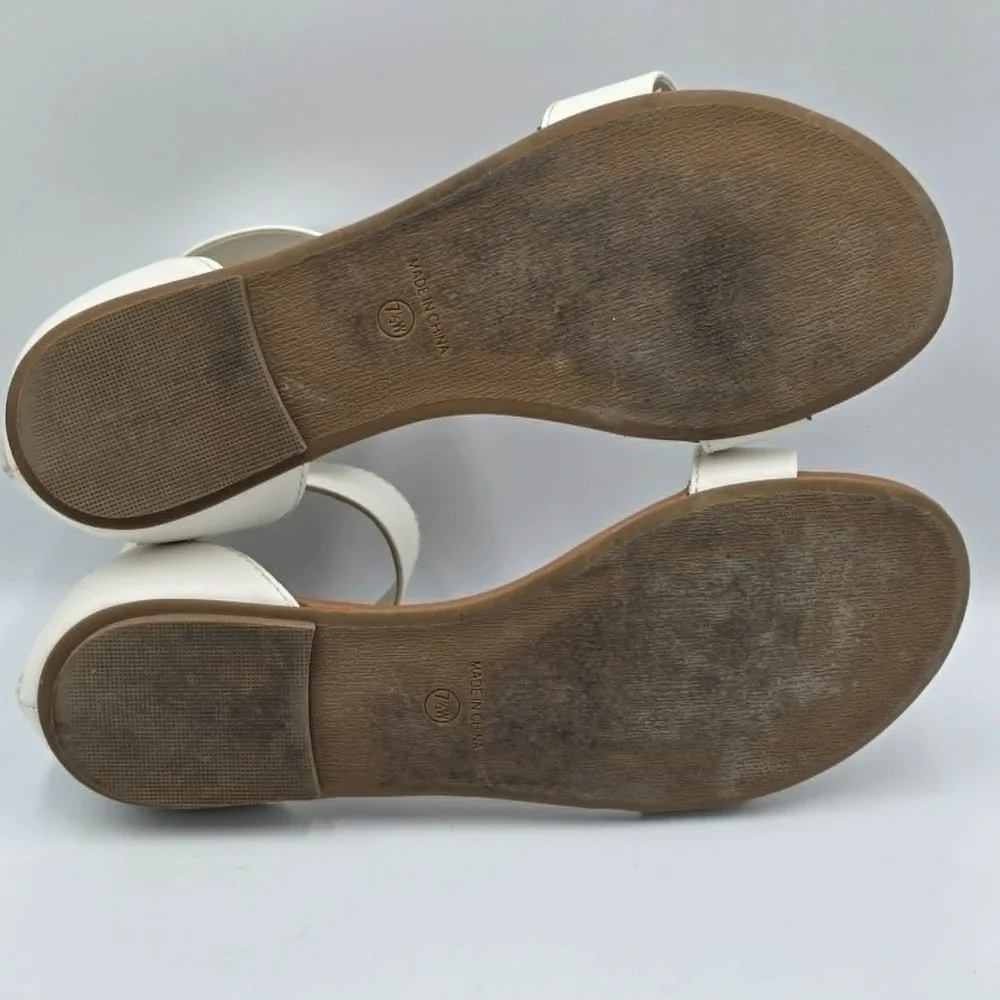 American Rag Akeley Open Toe Casual Ankle Strap White Sandals Womens Size 7.5W